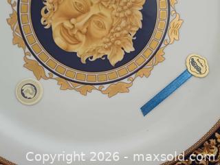 MaxSold Auction: T. Limoges Bacchus 24K Gold Gilt Cake Plate & 6 Dessert Plates Set - Toronto (Ontario, Canada) PARTNER MANAGED Reseller Online Auction - Queen Street West