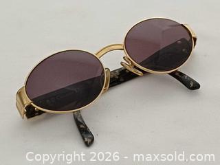 MaxSold Auction: Vintage Christian Dior Sunglasses with Prescription Lens  - Toronto (Ontario, Canada) PARTNER MANAGED Reseller Online Auction - Queen Street West