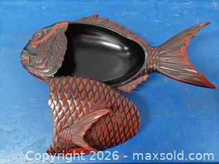 MaxSold Auction: Vintage Japanese Kamakura Bori lacquer fish shaped box - Toronto (Ontario, Canada) PARTNER MANAGED Reseller Online Auction - Queen Street West