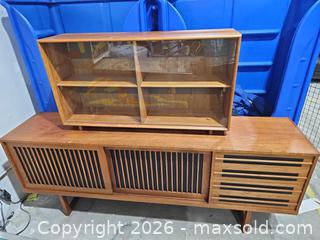 MaxSold Auction: Mid-Century Teak Credenza Sideboard with Hutch & Sliding Doors - Toronto (Ontario, Canada) PARTNER MANAGED Reseller Online Auction - Coldwater Road