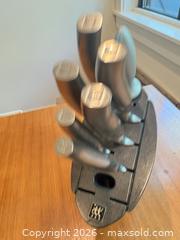 MaxSold Auction: Zwilling J.A. Henckels Knife Block Set - Okatie (South Carolina, USA) SELLER MANAGED Moving Online Auction - Bee Tree Drive