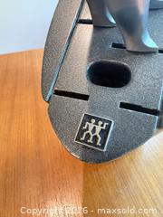 MaxSold Auction: Zwilling J.A. Henckels Knife Block Set - Okatie (South Carolina, USA) SELLER MANAGED Moving Online Auction - Bee Tree Drive