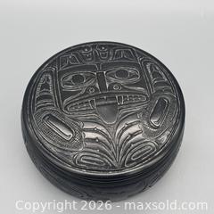 MaxSold Auction: Black Carved Lacquer Decorative Box with Northwest Coast Motif - CWI-500 - Ottawa (Ontario, Canada) PARTNER MANAGED Estate Sale Online Auction - Bongard Avenue (STORAGE)