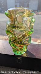 MaxSold Auction: Vintage Jan Beranek Czech Vaseline Uranium Abstract Art Glass Propeller Vase - Toronto (Ontario, Canada) PARTNER MANAGED Reseller Online Auction - Railside Road