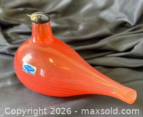 MaxSold Auction: Vintage Oiva Toikka Finland Art Glass Brilliant Red Bird Sculpture Signed W/ Label - Toronto (Ontario, Canada) PARTNER MANAGED Reseller Online Auction - Railside Road