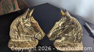 MaxSold Auction: Vintage Pair Solid Brass Equine Horse Head Bookends - Toronto (Ontario, Canada) PARTNER MANAGED Reseller Online Auction - Railside Road