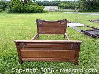 MaxSold Auction: Antique Jacobean Revival Carved Quarter-Sawn Oak Bed Frame c.1900 - Hamilton (Ontario, Canada) SELLER MANAGED Estate Sale Online Auction - Park Street