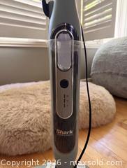 MaxSold Auction: Shark Steam & Scrub Steam Mop, Corded Electric, Green - Ottawa (Ontario, Canada) SELLER MANAGED Charity/Fundraising Online Auction - Blackburn Avenue