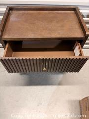 MaxSold Auction: Mid-Century Modern Brown Veneer Nightstand with Drawer - Yonkers (New York, USA) SELLER MANAGED Downsizing Online Auction - Riverdale Avenue (STORAGE)