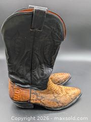 MaxSold Auction: Vintage Nocona Leather & Snake Skin Cowboy Boots, See Pictures for Approx. Size - Cobourg (Ontario, Canada) SELLER MANAGED Downsizing Online Auction - Division