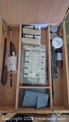 MaxSold Auction: Art Alternatives Pochade Box Portable Easel with Palettes & Brushes - Toronto (Ontario, Canada) PARTNER MANAGED Estate Sale Online Auction -  Saint Andrews Gardens