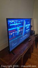 MaxSold Auction: Samsung 43" 4K UHD Smart TV - Toronto (Ontario, Canada) PARTNER MANAGED Estate Sale Online Auction -  Saint Andrews Gardens