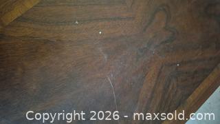 MaxSold Auction: Traditional Dark Brown Veneer Over Wood Coffee Table, 48" x 26" - Toronto (Ontario, Canada) PARTNER MANAGED Estate Sale Online Auction -  Saint Andrews Gardens