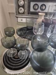 MaxSold Auction: Vintage Mid-Century Mixed Glassware Set with Decanter - Toronto (Ontario, Canada) PARTNER MANAGED Estate Sale Online Auction -  Saint Andrews Gardens