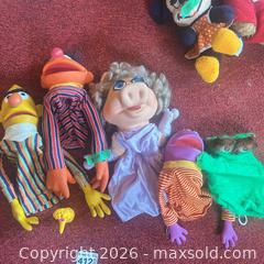 MaxSold Auction: Sesame Street & The Muppets Puppet Dolls B - Toronto (Ontario, Canada) Moving Online Auction - Somerdale Square