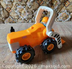 MaxSold Auction: Vintage Buddy L Toy Tractor - East Cocalico Township (Pennsylvania, USA) SELLER MANAGED Estate Sale Online Auction - Stevens Road