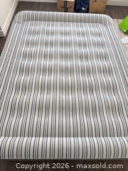 MaxSold Auction: Coleman Queen SupportRest Elite PillowTop Air Mattress - View Royal (British Columbia, Canada) PARTNER MANAGED Moving Online Auction - Eltham Road