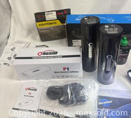 MaxSold Auction: Assorted Bicycle Accessories Lot — CatEye, Park Tool, Giant, Kryptonite - Stratford (Ontario, Canada) PARTNER MANAGED Estate Sale Online Auction - Cawston Street (CONDO)