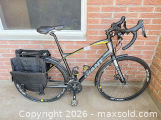 MaxSold Auction: Giant AnyRoad Gravel Bike 700C large  - Stratford (Ontario, Canada) PARTNER MANAGED Estate Sale Online Auction - Cawston Street (CONDO)