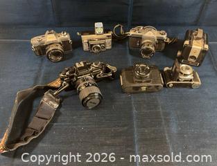 MaxSold Auction: Lot of Vintage Film Cameras: Praktica, Holga & Others - Beckwith (Ontario, Canada) SELLER MANAGED Downsizing Online Auction -  6th Line Beckwith