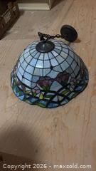 MaxSold Auction: Tiffany-Style Stained Glass Pendant Light, 14 in - Beckwith (Ontario, Canada) SELLER MANAGED Downsizing Online Auction -  6th Line Beckwith