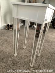 MaxSold Auction: Mirrored Glam Modern End Table with Drawer,draw missing knob. - Jacksonville (Florida, USA) SELLER MANAGED Downsizing Online Auction - Spanish Marsh Court