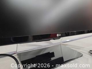 MaxSold Auction: LG 34UM67-P 34-inch UltraWide 21:9 Monitor - Toronto (Ontario, Canada) PARTNER MANAGED Downsizing Online Auction - Dupont Street (STORAGE)
