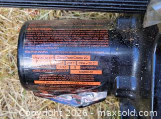 MaxSold Auction: Remington Pole Saw Corded Electric 10-inch Bar - Saanich (British Columbia, Canada) SELLER MANAGED Downsizing Online Auction - Carey Rd.