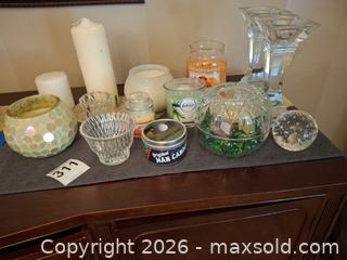 MaxSold Auction: Candles and More B - North Whitehall Township (Pennsylvania, USA) PARTNER MANAGED Downsizing Online Auction - Vista Drive