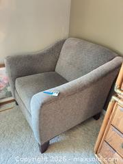 MaxSold Auction: Chair C - North Whitehall Township (Pennsylvania, USA) PARTNER MANAGED Downsizing Online Auction - Vista Drive