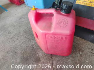 MaxSold Auction: Toro Mower A - North Whitehall Township (Pennsylvania, USA) PARTNER MANAGED Downsizing Online Auction - Vista Drive