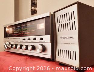 MaxSold Auction: Fully Serviced REALISTIC/RADIO SHACK DX-160 Communication Receiver/Ham Radio+Speaker  - Ottawa (Ontario, Canada) SELLER MANAGED Downsizing Online Auction -  Russell Road
