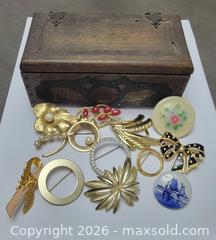 MaxSold Auction: Antique Carved Wooden Trinket Box and Vintage Costume Brooch Lot - Irondequoit (New York, USA) SELLER MANAGED Downsizing Online Auction - Minocqua Drive