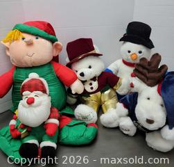 MaxSold Auction: Vintage 1995 Holiday Bear and Christmas Plush Characters Assortment - 5 Pieces - Irondequoit (New York, USA) SELLER MANAGED Downsizing Online Auction - Minocqua Drive
