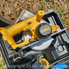 MaxSold Auction: DeWalt DW934 18V Cordless 6-3/4" Metal Saw - Stevensville (Maryland, USA) PARTNER MANAGED Downsizing Online Auction - Old Love Point Road