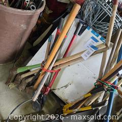 MaxSold Auction: Lot of 6–12 Garden Hand Tools — Mixed Handles & Steel Heads - Stevensville (Maryland, USA) PARTNER MANAGED Downsizing Online Auction - Old Love Point Road