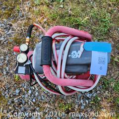 MaxSold Auction: Snap-on 3 Gallon Corded Air Compressor, Red - Stevensville (Maryland, USA) PARTNER MANAGED Downsizing Online Auction - Old Love Point Road