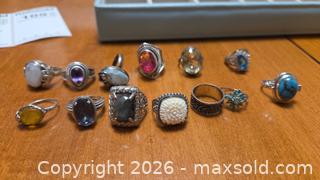 MaxSold Auction: Sterling Silver Multi-Gemstone Ring, - Pembroke (Ontario, Canada) PARTNER MANAGED Downsizing Online Auction - Ellis