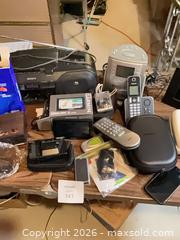 MaxSold Auction: Mixed Electronics Lot: Laptops, Tablets, Phones, Stereo & Accessories - Thames Centre (Ontario, Canada) PARTNER MANAGED Estate Sale Online Auction - Wheeler Avenue