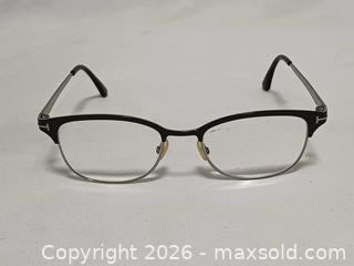 MaxSold Auction: Tom Ford Eyeglasses FT 5381 - Toronto (Ontario, Canada) PARTNER MANAGED Reseller Online Auction - Queen Street West