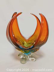 MaxSold Auction: Vintage MCM Chalet Art Glass Centerpiece Bowl - Toronto (Ontario, Canada) PARTNER MANAGED Reseller Online Auction - Queen Street West