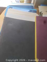 MaxSold Auction: Assorted Color Tabbed File Folders, Letter Size, Paper/Cardstock - San Mateo (California, USA) SELLER MANAGED Moving Online Auction - Seville Way