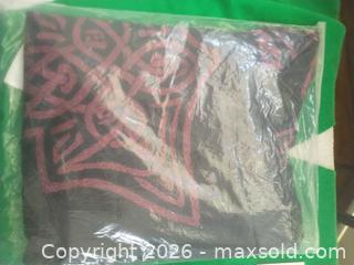MaxSold Auction: Black and Red Celtic Knot Knit Sweater, Medium / Chinese XL - San Mateo (California, USA) SELLER MANAGED Moving Online Auction - Seville Way
