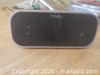 MaxSold Auction: Timex T121 Digital Alarm Clock - Black/Silver - San Mateo (California, USA) SELLER MANAGED Moving Online Auction - Seville Way
