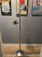 MaxSold Auction: Vintage 1970s chrome Eyeball floor lamp - Toronto (Ontario, Canada) SELLER MANAGED Reseller Online Auction - Kempsell Crescent