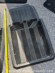 MaxSold Auction: car mats - Peterborough (Ontario, Canada) SELLER MANAGED Moving Online Auction - Dobbin Avenue .