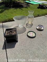 MaxSold Auction: glass vase and etc - Peterborough (Ontario, Canada) SELLER MANAGED Moving Online Auction - Dobbin Avenue .