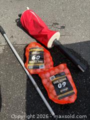 MaxSold Auction: golf accessories - Peterborough (Ontario, Canada) SELLER MANAGED Moving Online Auction - Dobbin Avenue .