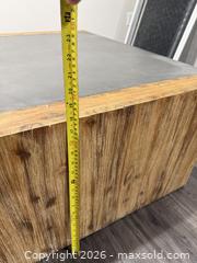MaxSold Auction: Grey large coffee table - Peterborough (Ontario, Canada) SELLER MANAGED Moving Online Auction - Dobbin Avenue .