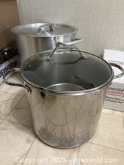 MaxSold Auction: Canning Pots, Cookware Set, and Mason Jars - Pickering (Ontario, Canada) SELLER MANAGED Moving Online Auction - Shay Drive